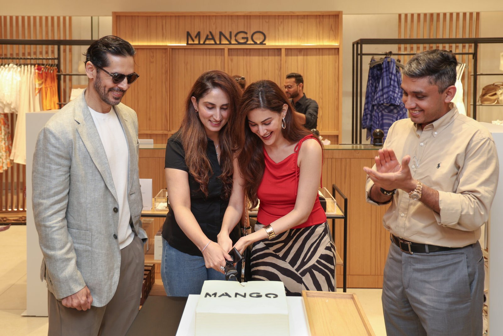 MANGO Flagship Launch ft. Dino Morea & Amyra Dastur 62 IMG 8512