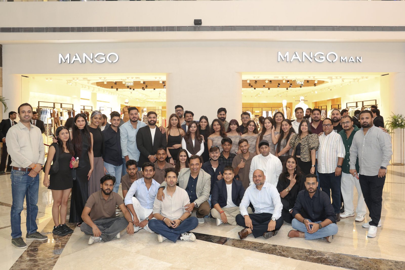 MANGO Flagship Launch ft. Dino Morea & Amyra Dastur 52 IMG 8795